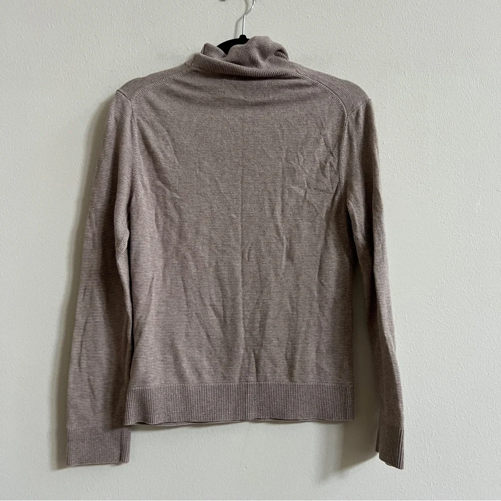 Abercrombie & Fitch Cotton Cashmere Soft A&F Turtleneck Sweater - Picture 2 of 2